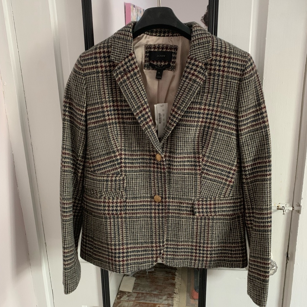 Beautiful, timeless jcrew blazer never worn!